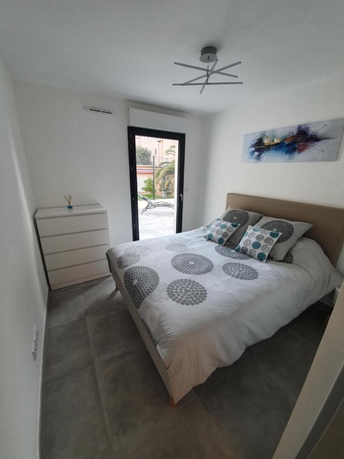 T3 Neuf Avec Terrasse Face A La Mer Bandol Exterior photo